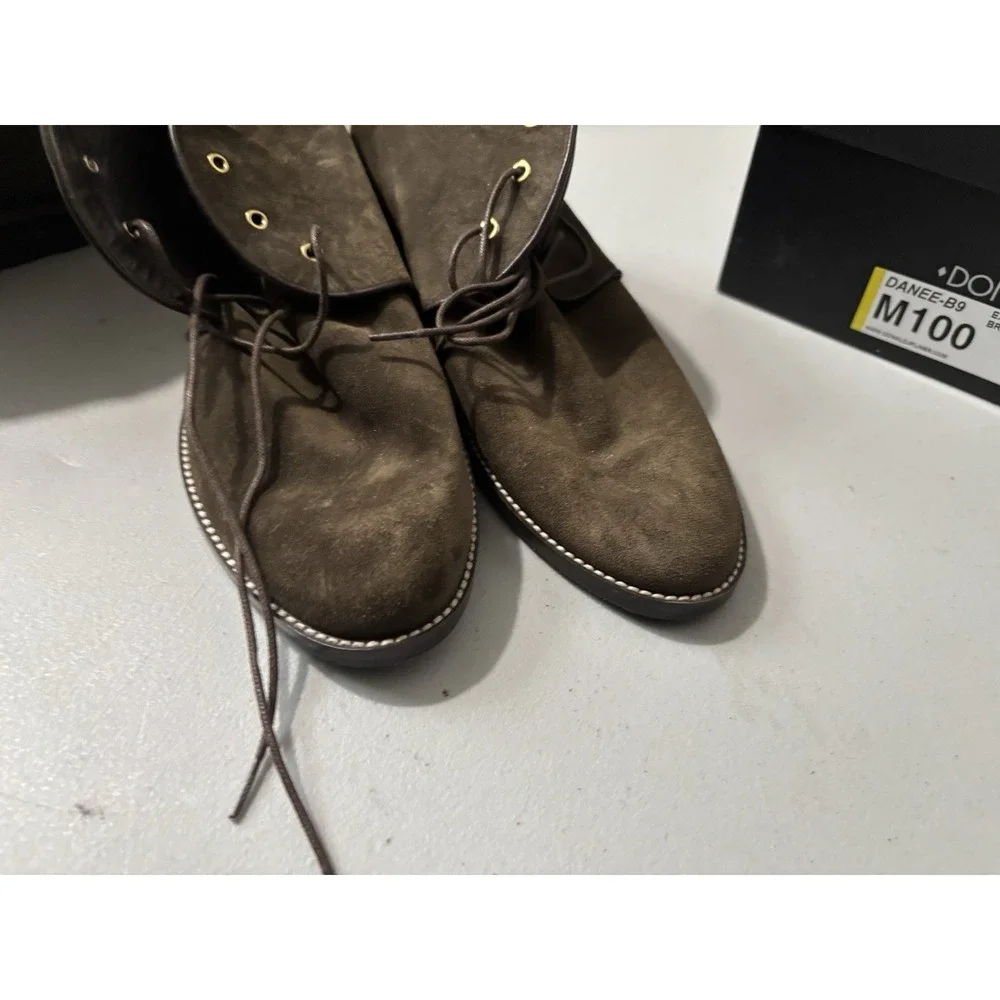 Stuart Weitzman great new